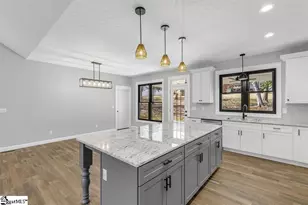 107 Bentwood Ln, Pickens, SC 29671 - Photo 6