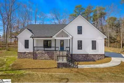 107 Bentwood Lane, Pickens, SC 29671 - Photo 1