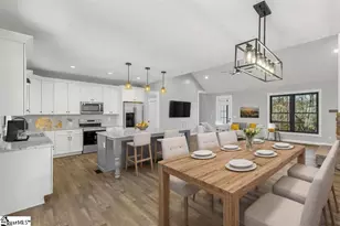 107 Bentwood Ln, Pickens, SC 29671 - Photo 8