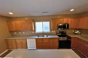 212 Reedy River Ct, Roebuck, SC 29376 - Photo 8