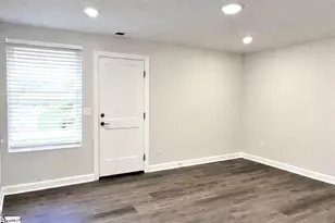 9 Pikewood Ln, Greenville, SC 29607 - Photo 16