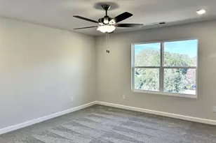 9 Pikewood Ln, Greenville, SC 29607 - Photo 16