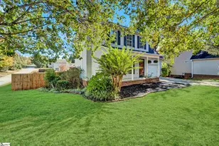 1 Greyleaf Ct, Simpsonville, SC 29680 - Photo 4