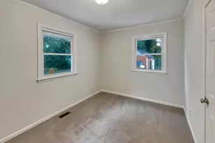 19 Milton Dr, Greenville, SC 29605 - Photo 12