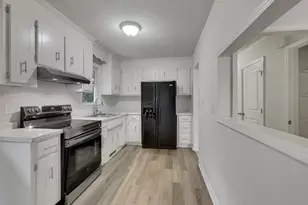 19 Milton Dr, Greenville, SC 29605 - Photo 6