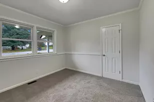 19 Milton Dr, Greenville, SC 29605 - Photo 14