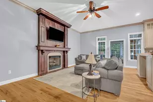 109 Sheila Dr, Williamston, SC 29697 - Photo 10