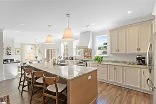 5A Hall Rd, Greenville, SC 29609 - Photo 10