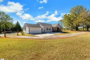 10 Ed Few Rd, Taylors, SC 29687 - Photo 4