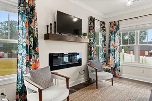 136 Park Ave, Greer, SC 29651 - Photo 6