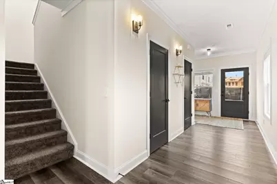 136 Park Avenue, Greer, SC 29651 - Photo 4