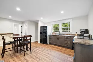 814 Campobello-Gramling School Rd, Campobello, SC 29322 - Photo 36