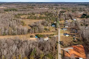 814 Campobello-Gramling School Rd, Campobello, SC 29322 - Photo 48