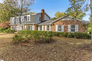 2 Pilgrims Point Rd, Greenville, SC 29615 - Photo 2