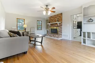 2 Pilgrims Point Rd, Greenville, SC 29615 - Photo 16