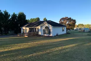 5419 Parris Bridge Rd, Boiling Springs, SC 29316 - Photo 4