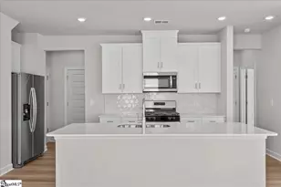 687 Cozy Blf Rd, Spartanburg, SC 29301 - Photo 8