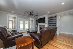 225 Rocky Ridge Rd, Enoree, SC 29335 - Photo 8