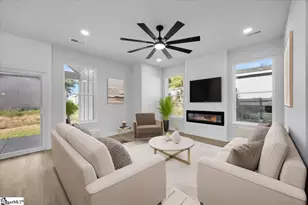 35 Gentry St, Greenville, SC 29611 - Photo 4