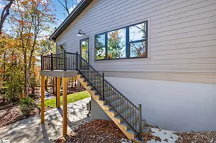 709 Keowee Bay Cir, Salem, SC 29676 - Photo 32