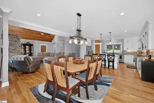 709 Keowee Bay Cir, Salem, SC 29676 - Photo 8