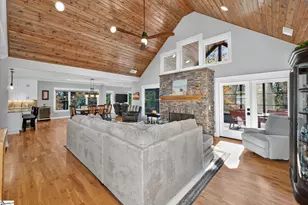 709 Keowee Bay Cir, Salem, SC 29676 - Photo 6