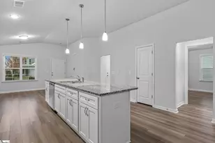 24 Chalet Ct, Anderson, SC 29621 - Photo 12