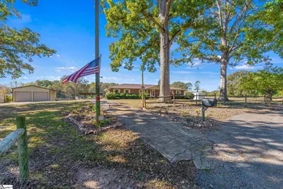 232 Strawberry Road, Anderson, SC 29626 - Photo 2