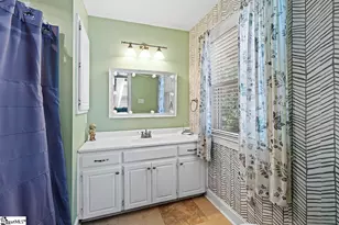 111 Northwoods Rd, Greenwood, SC 29649 - Photo 24