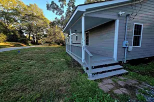 126 Mays St, Pendleton, SC 29670 - Photo 2