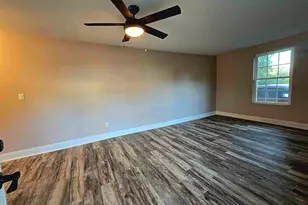 126 Mays St, Pendleton, SC 29670 - Photo 4