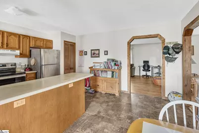 1071 Little Mountain Road, Wellford, SC 29385 - Photo 8