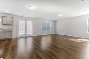 445 Grantham Ct, Spartanburg, SC 29303 - Photo 12