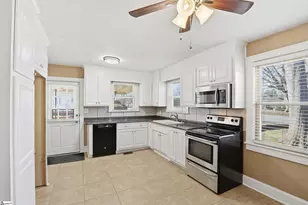 5 Lenore Ave, Greenville, SC 29617 - Photo 6