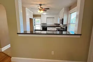 5 Lenore Ave, Greenville, SC 29617 - Photo 4