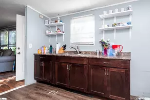 102 Riverbreeze Rd, Greenville, SC 29611 - Photo 6