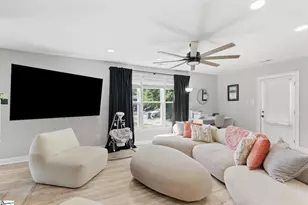 127 E Victoria Rd, Spartanburg, SC 29301 - Photo 6