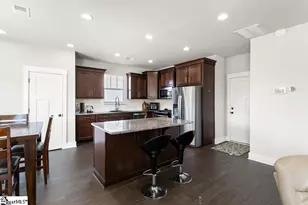 409 Merkel Dr, Greer, SC 29651 - Photo 6