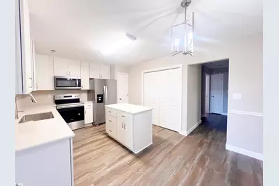 7 Bailess Court, Greer, SC 29650 - Photo 6