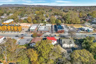 206 E Stone Ave, Greenville, SC 29609 - Photo 4