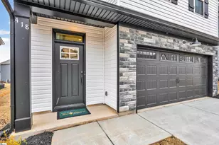 418 Barbican Pl, Greenville, SC 29605 - Photo 2