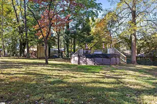 605 W Lee Rd, Taylors, SC 29687 - Photo 26