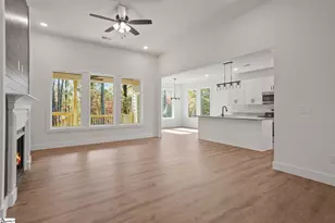 15 Fowler Rd, Taylors, SC 29687 - Photo 6