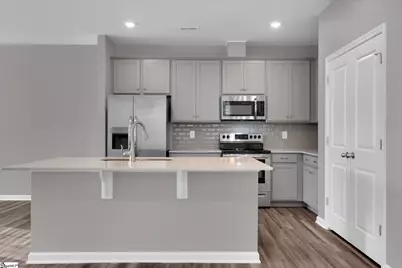 290 E Compass Way, Easley, SC 29640 - Photo 4