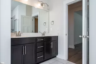 117 Creekhaven Ln, Taylors, SC 29687 - Photo 16