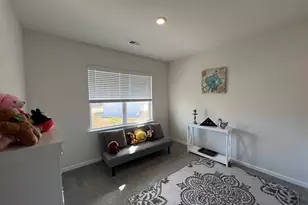 505 Topaz Ct, Greenville, SC 29605 - Photo 10