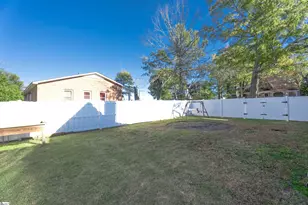 234 W Georgia St, Woodruff, SC 29388 - Photo 26