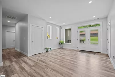 308 Pineridge Drive, Spartanburg, SC 29303 - Photo 6