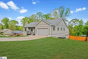 308 Pineridge Dr, Spartanburg, SC 29303 - Photo 32