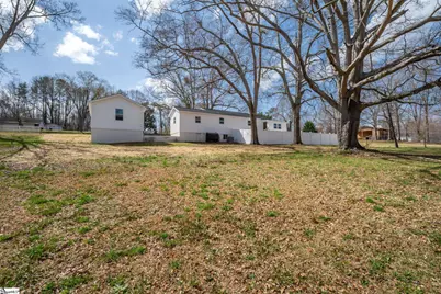 509 S Bomar Avenue, Landrum, SC 29356 - Photo 20